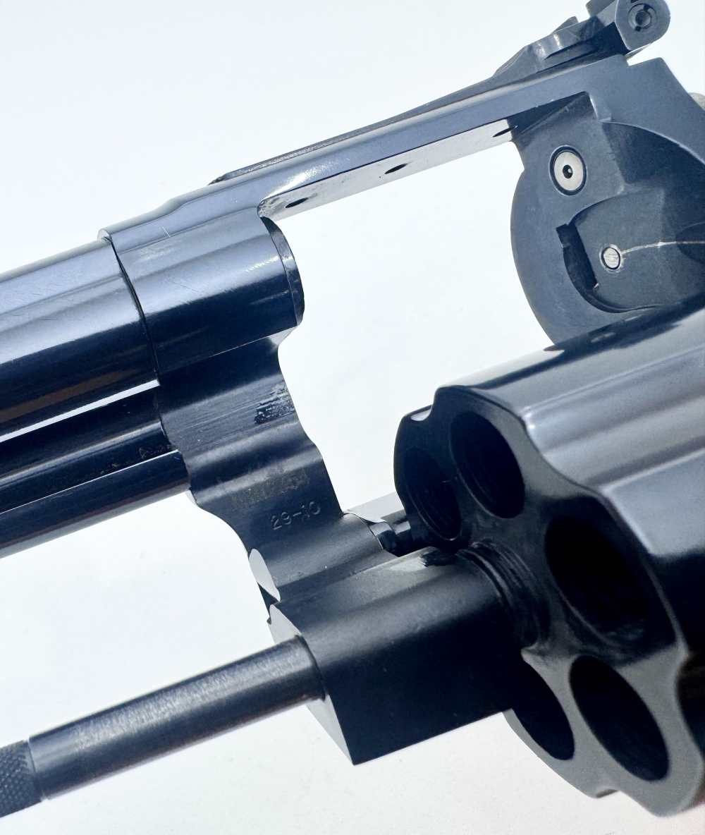 Smith & Wesson 29-10 50th Anniversary .44 Magnum -img-21