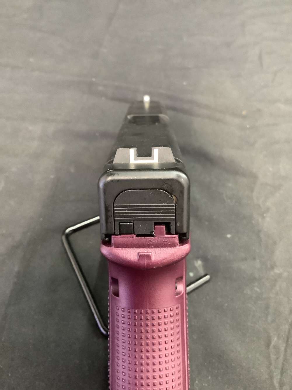 Glock 19 Gen 5 9mm Black Cherry 15rd mags-img-12