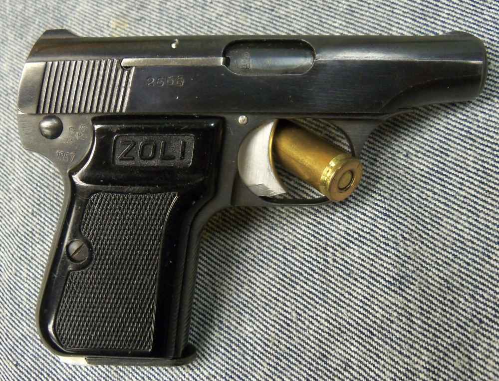ITALIAN ZOLI SEMI AUTO POCKET PISTOL .25 ACP 1957 GARDONE VT-img-0