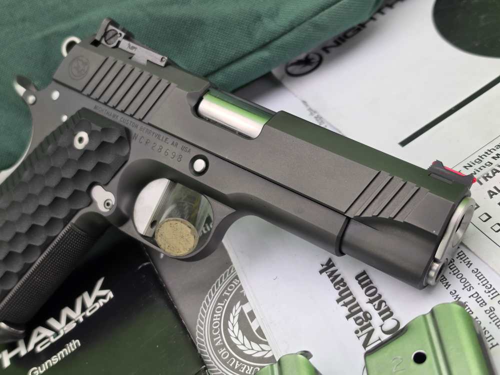 NIGHTHAWK CUSTOM * WARHAWK * 9MM WAR HAWK * 5 MAGS * FACTORY TEST TARGET -img-7