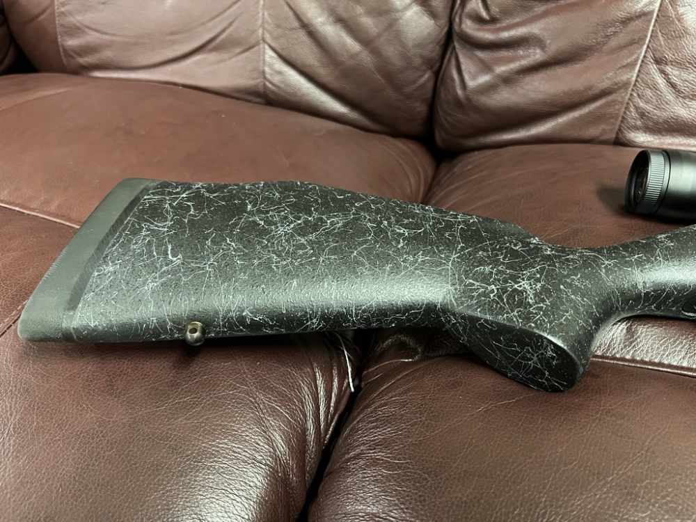 Weatherby Mark V AccuMark 270 Win Leupold Vari X iii ilium 30mm-img-7
