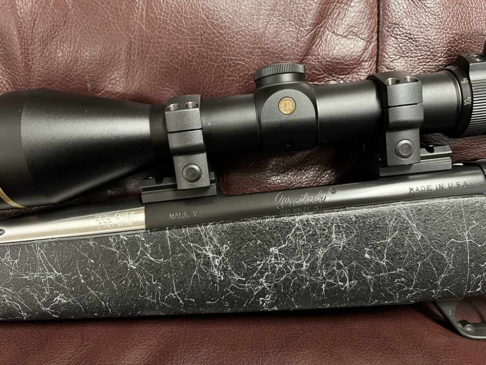 Weatherby Mark V AccuMark 270 Win Leupold Vari X iii ilium 30mm-img-20