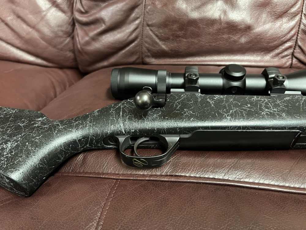 Weatherby Mark V AccuMark 270 Win Leupold Vari X iii ilium 30mm-img-38