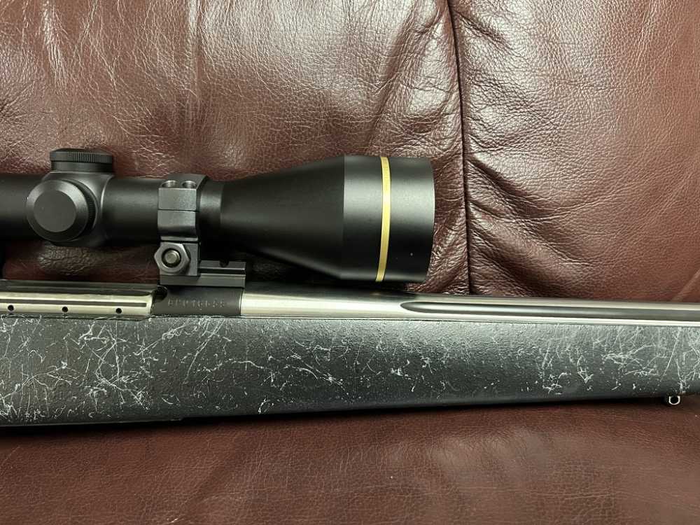 Weatherby Mark V AccuMark 270 Win Leupold Vari X iii ilium 30mm-img-31
