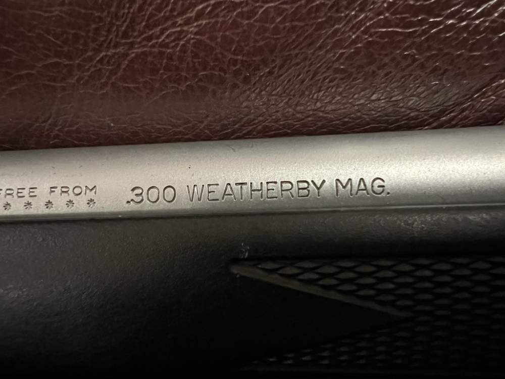 Remington 700 BDL SS DM B Engraved 300 Wby Mag-img-7