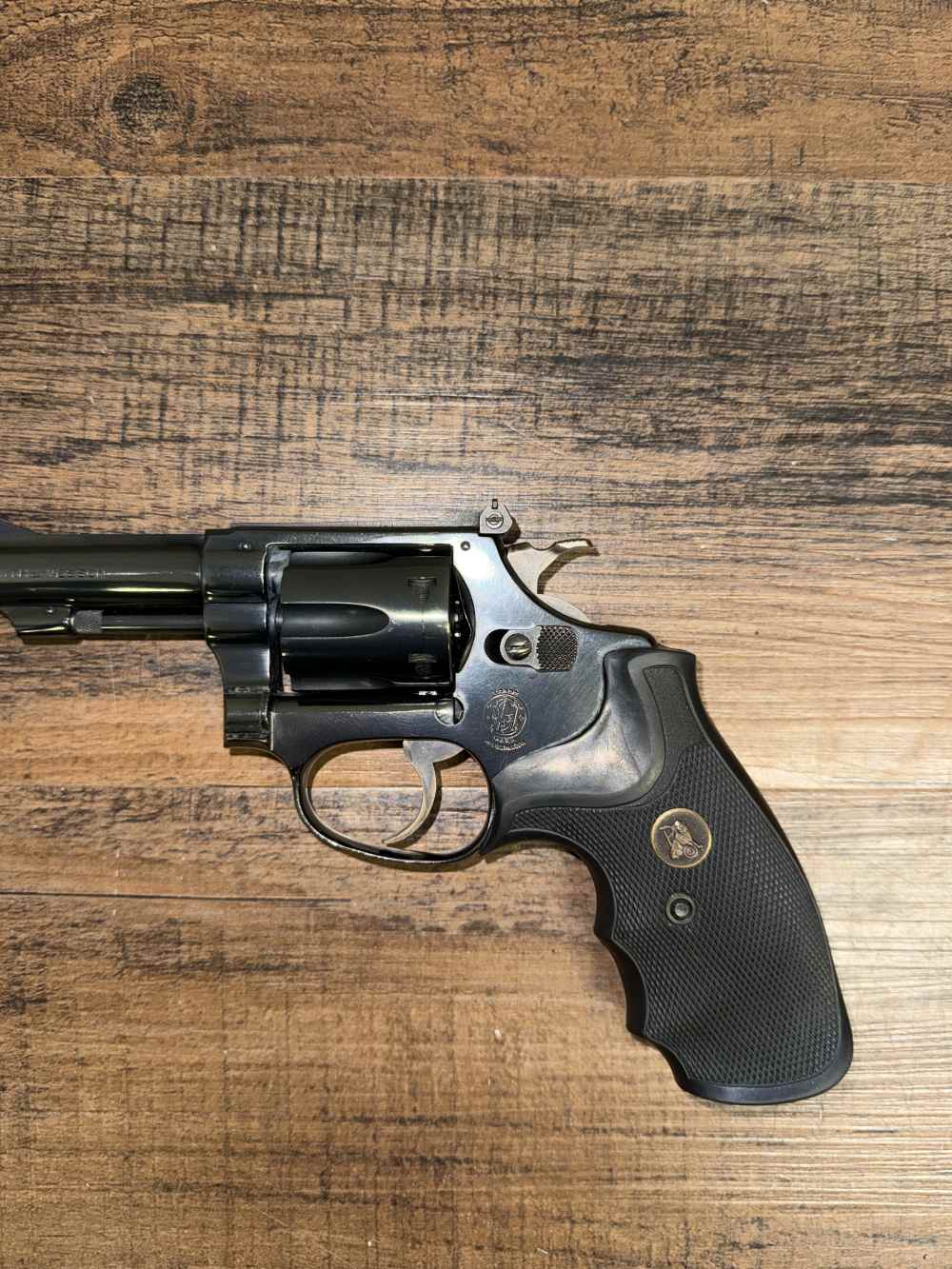 Used Smith & Wesson Model 51, 22 WMR-img-3