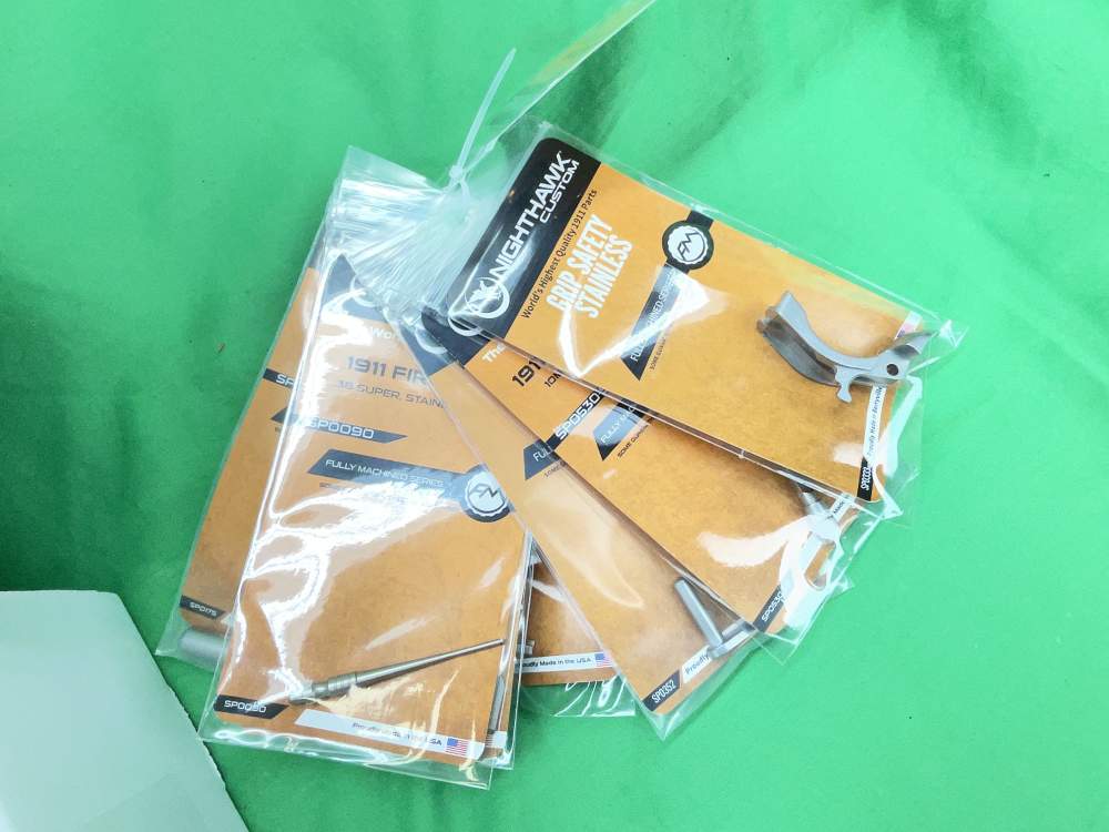 STAINLESS NIGHTHAWK CUSTOM 1911 2011 10MM FULL PARTS KIT NOVAK -img-4