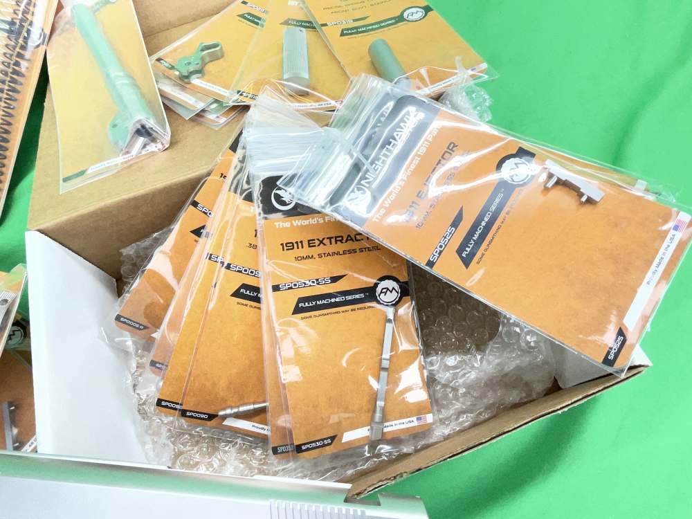 STAINLESS NIGHTHAWK CUSTOM 1911 2011 10MM FULL PARTS KIT NOVAK -img-2