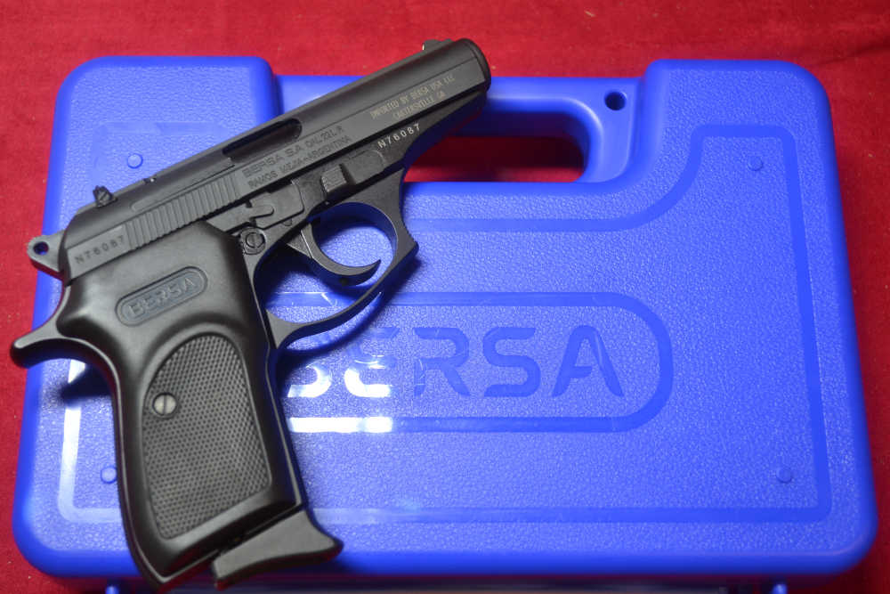 Bersa Thunder22 22LR 3.5"Barrel Used w/Case, Layaway Available.-img-5