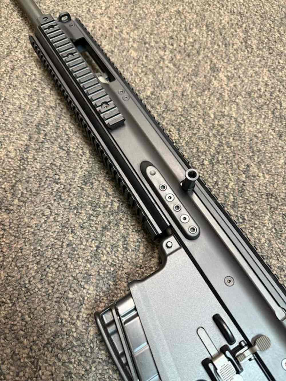 FN SCAR 20S NRCH 7.62x51 (308) - Like New-img-5