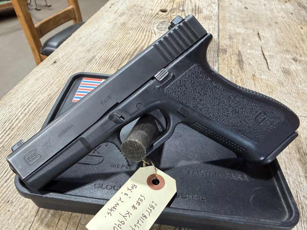 GLOCK 17 GEN2 with original Tupperware Box! Time Capsule! GEN II GLOCK -img-5