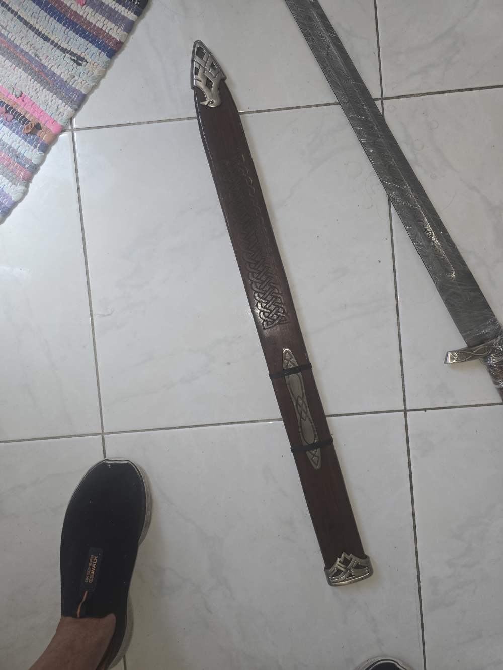 Damascus hand-made hand-forged Viking sword with scabbard -img-3