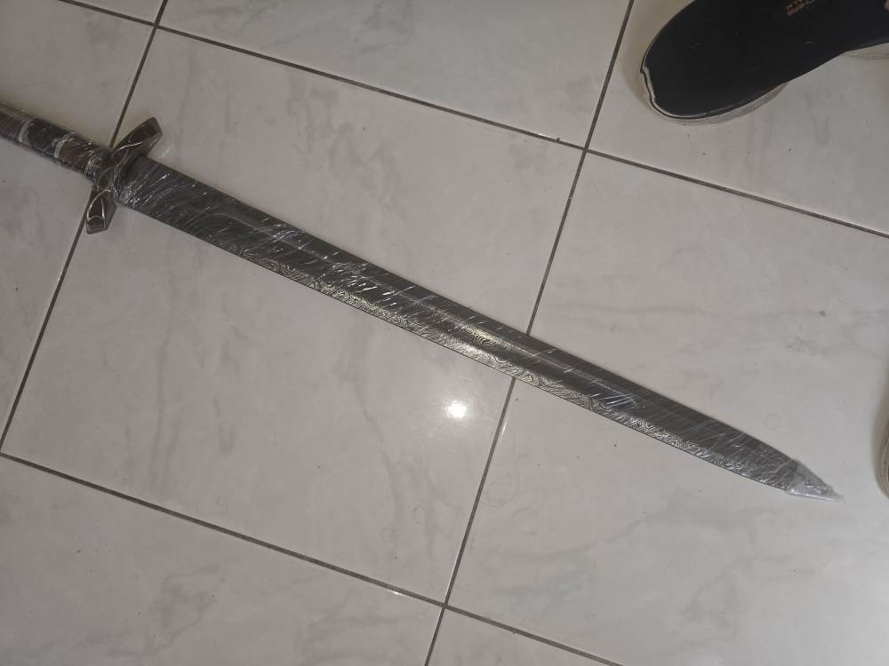 Damascus hand-made hand-forged Viking sword with scabbard -img-2