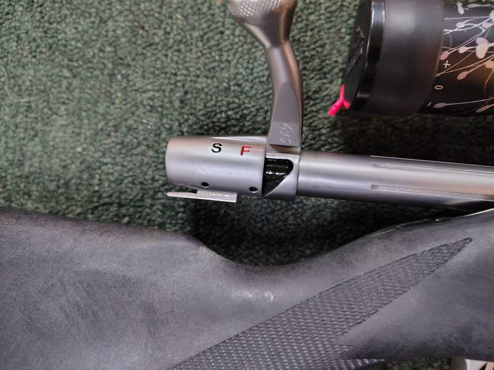 Weatherby Vanguard 308 win stainless with Leupold-img-14