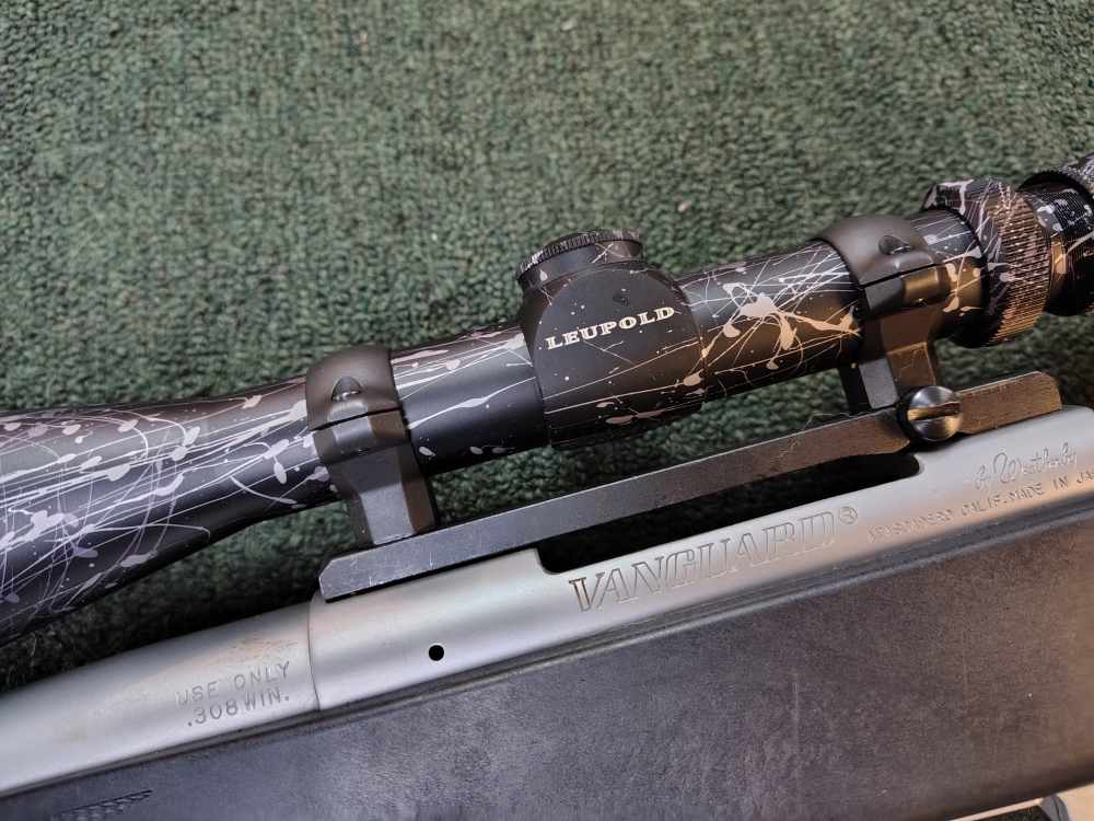Weatherby Vanguard 308 win stainless with Leupold-img-21