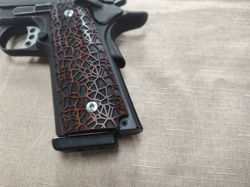 Kimber 1911 CUSTOM II .45ACP 5" Barrel w/ Gorgeous Grips & One Mag! -img-13