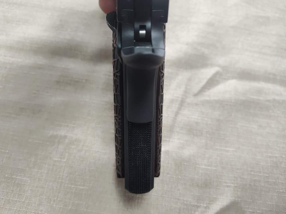 Kimber 1911 CUSTOM II .45ACP 5" Barrel w/ Gorgeous Grips & One Mag! -img-19