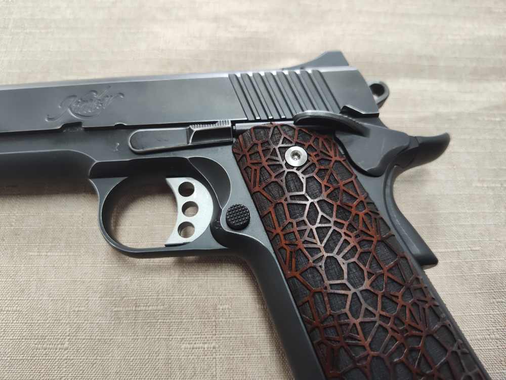 Kimber 1911 CUSTOM II .45ACP 5" Barrel w/ Gorgeous Grips & One Mag! -img-9