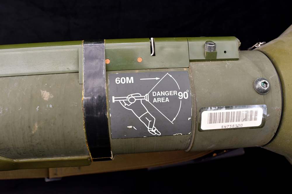 Original U.S. M136 AT4 84mm Anti-Tank Launcher Inert GWOT M163 Anti-Armor-img-21