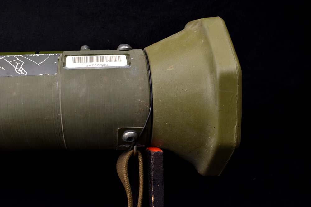 Original U.S. M136 AT4 84mm Anti-Tank Launcher Inert GWOT M163 Anti-Armor-img-16