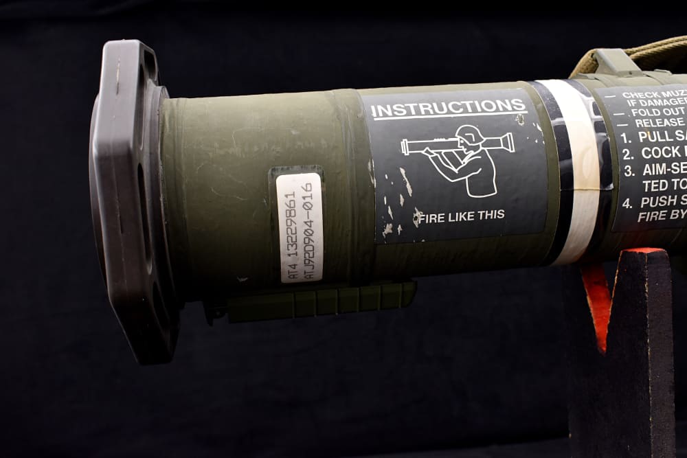 Original U.S. M136 AT4 84mm Anti-Tank Launcher Inert GWOT M163 Anti-Armor-img-31