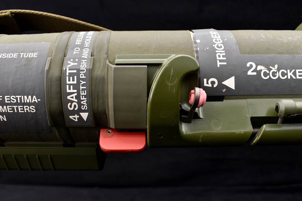 Original U.S. M136 AT4 84mm Anti-Tank Launcher Inert GWOT M163 Anti-Armor-img-33