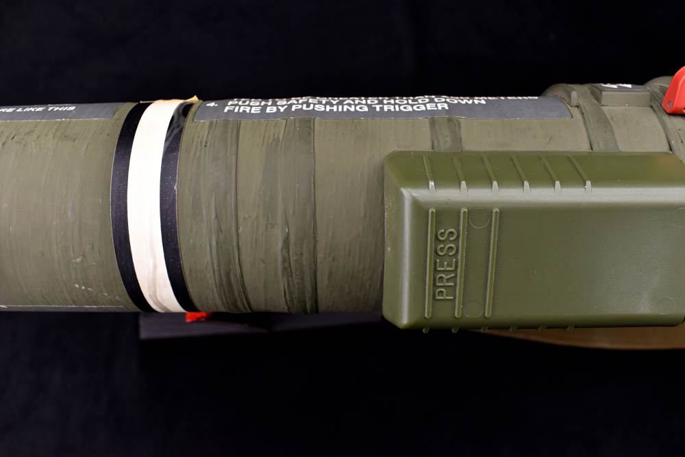 Original U.S. M136 AT4 84mm Anti-Tank Launcher Inert GWOT M163 Anti-Armor-img-18