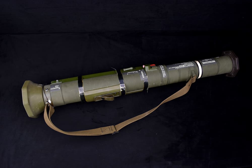 Original U.S. M136 AT4 84mm Anti-Tank Launcher Inert GWOT M163 Anti-Armor-img-2