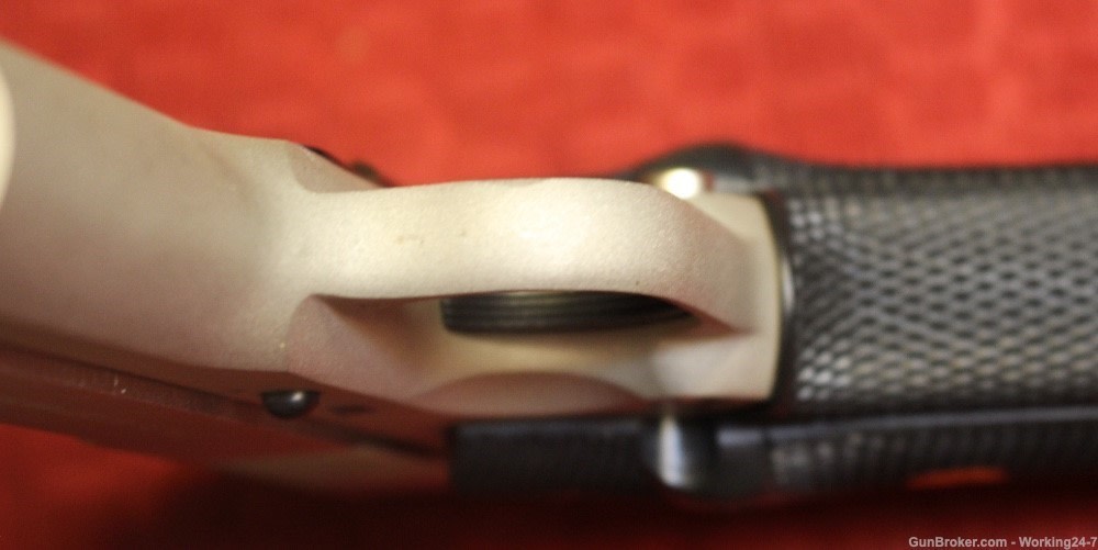 Colt 1911 E Nickel Series 70 45 ACP Matching Magazine Full Size Handgun-img-12
