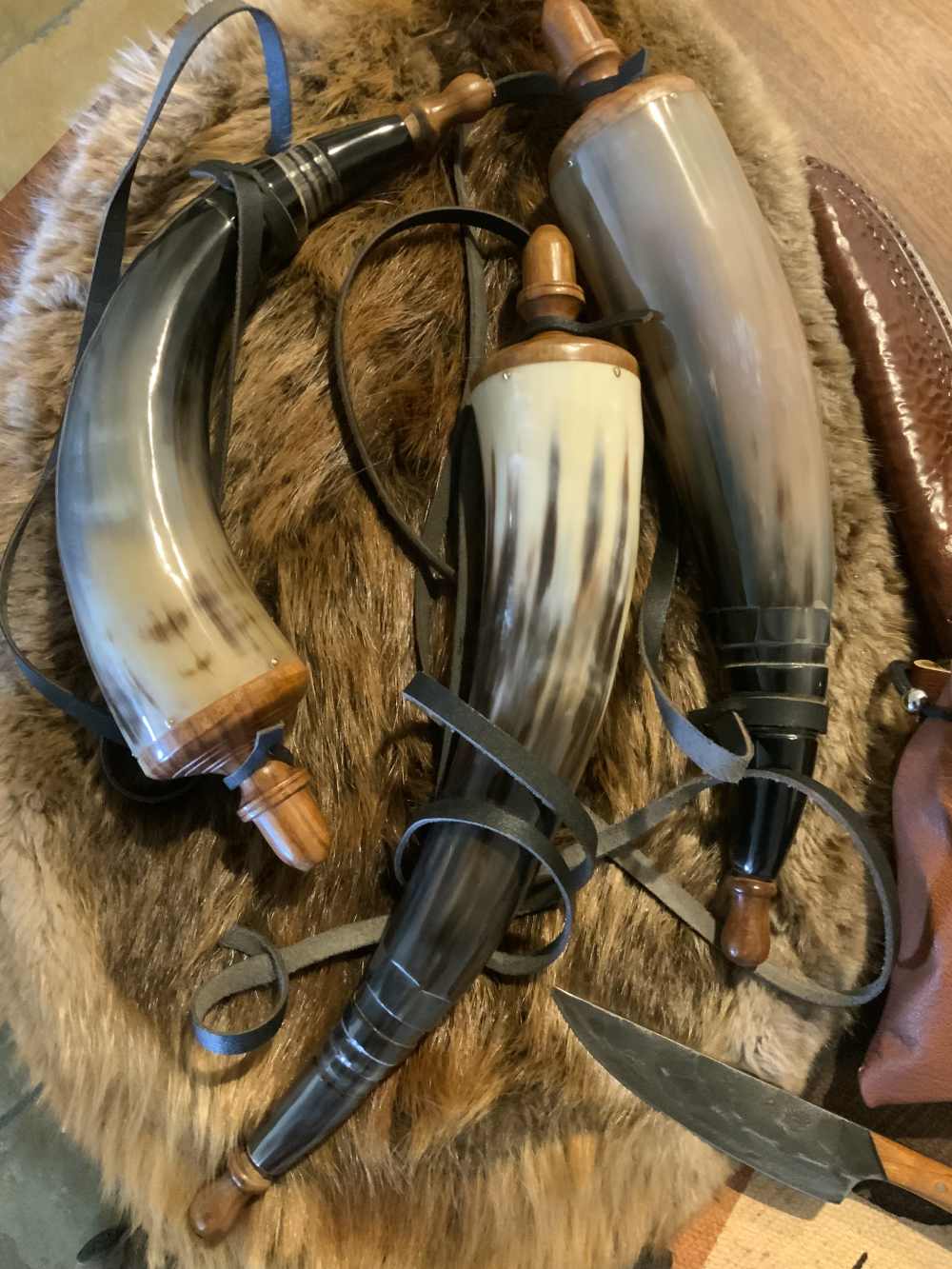 Powder horn, real horn, black powder, approximately 12” length-img-0
