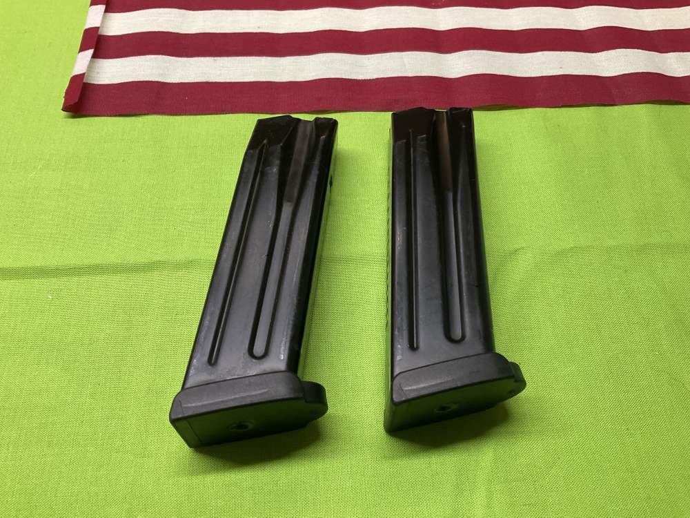 HK Magazines - VP9 17 Round 9mm mags - Set of 2 - -img-2