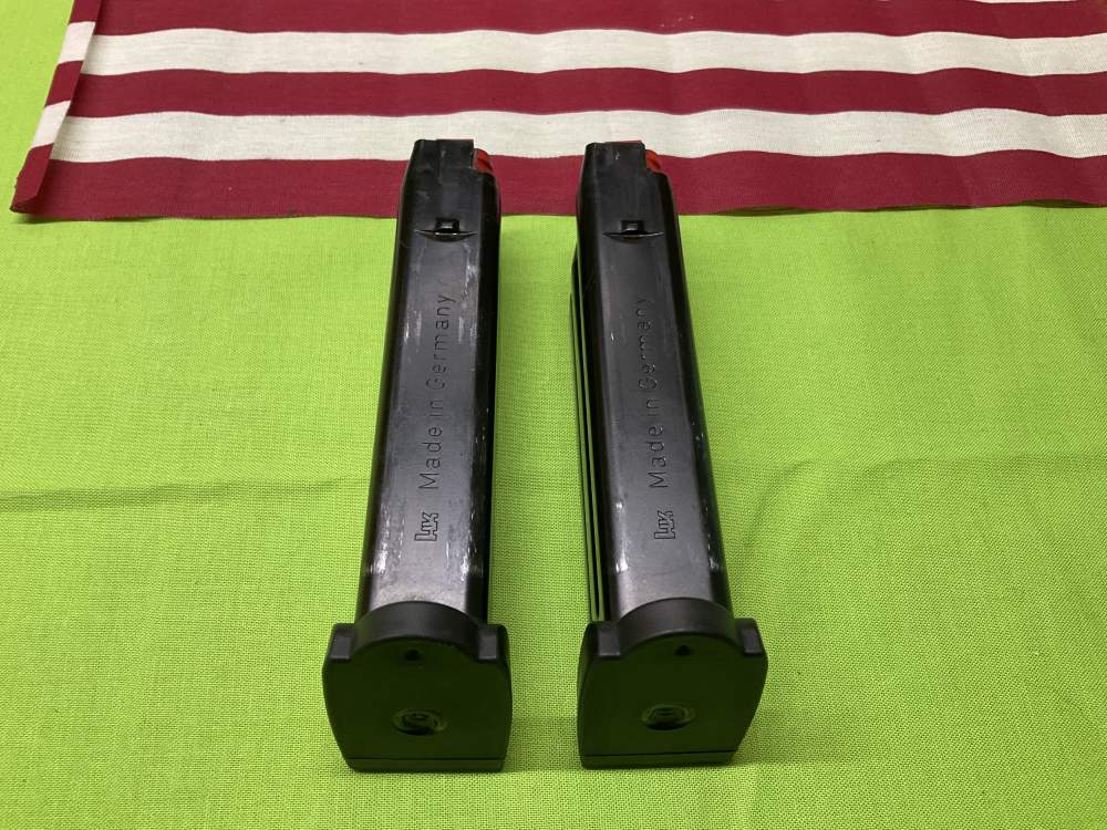 HK Magazines - VP9 17 Round 9mm mags - Set of 2 - -img-3