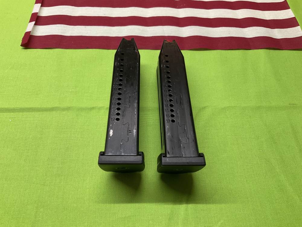 HK Magazines - VP9 17 Round 9mm mags - Set of 2 - -img-1