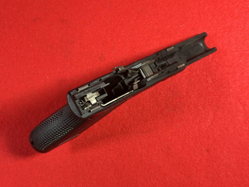 Glock 22 40 Gen 2 Pistol Frame Lower Receiver w/ Internals 17 9mm-img-2