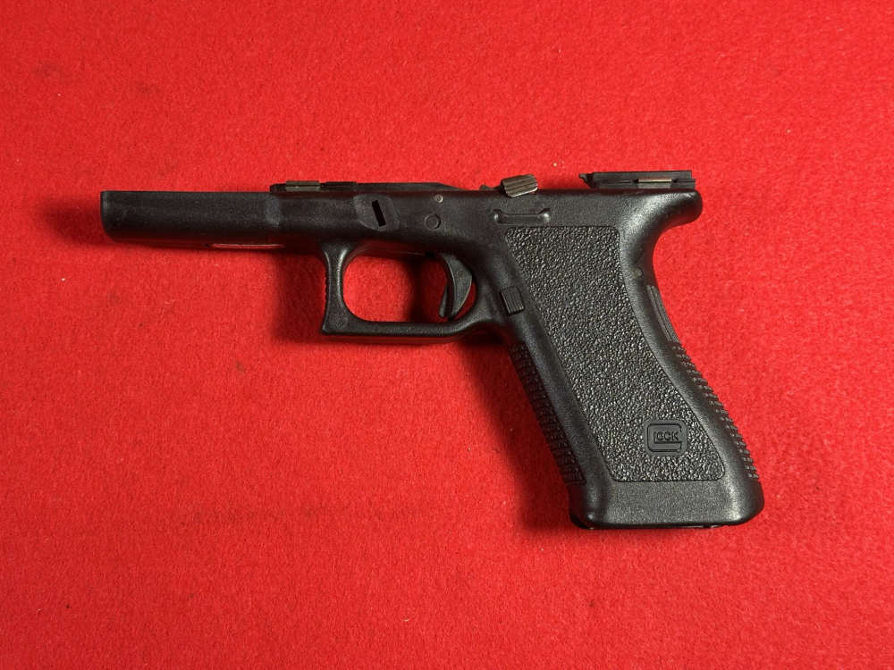 Glock 22 40 Gen 2 Pistol Frame Lower Receiver w/ Internals 17 9mm-img-0