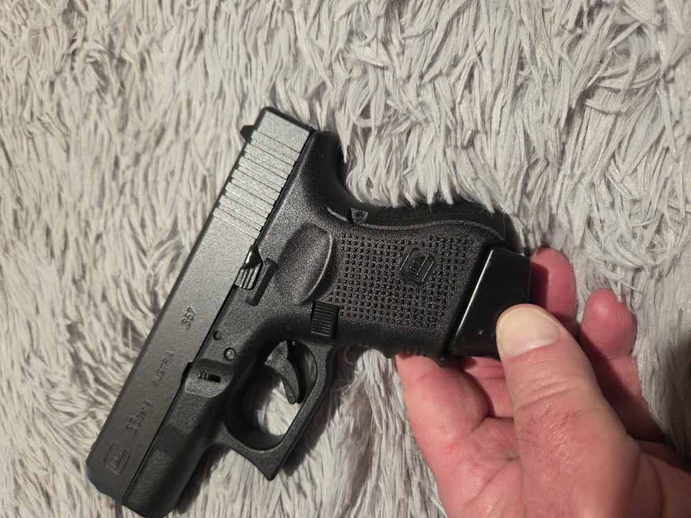 Glock 33 Gen4*In Very Good, "Like New" Condition -img-14