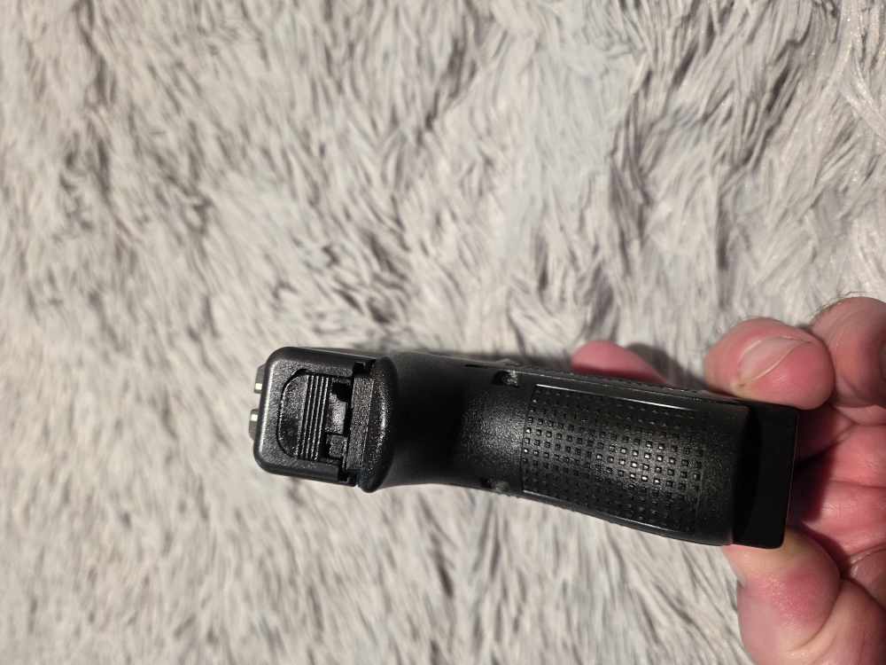 Glock 33 Gen4*In Very Good, "Like New" Condition -img-20