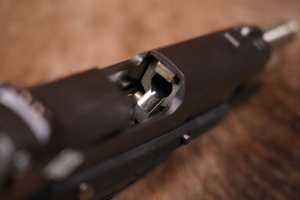 Ruger P89DC P89-DC 03044 9mm Luger Blue SA/DA Semi-Automatic Pistol, 1993-img-12