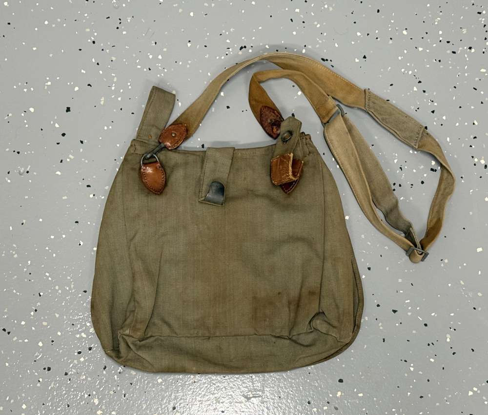 WW1 German Breadbag Dated 1916 pre WW2 WWII uniform Complete with Strap -img-2