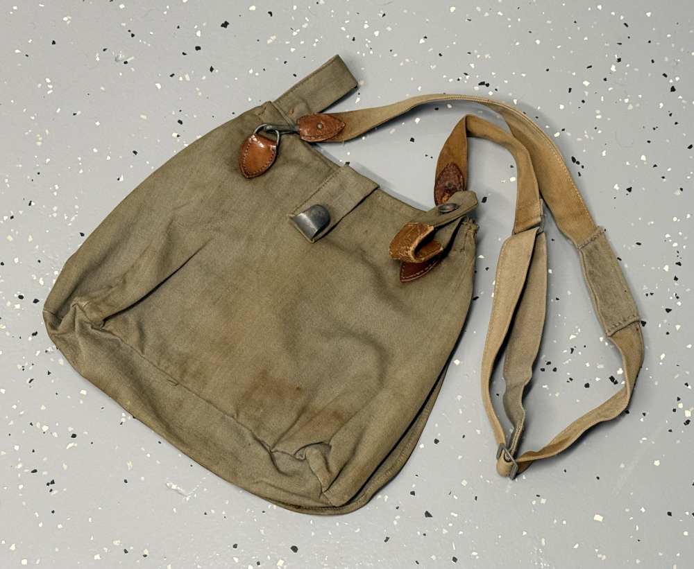 WW1 German Breadbag Dated 1916 pre WW2 WWII uniform Complete with Strap -img-3
