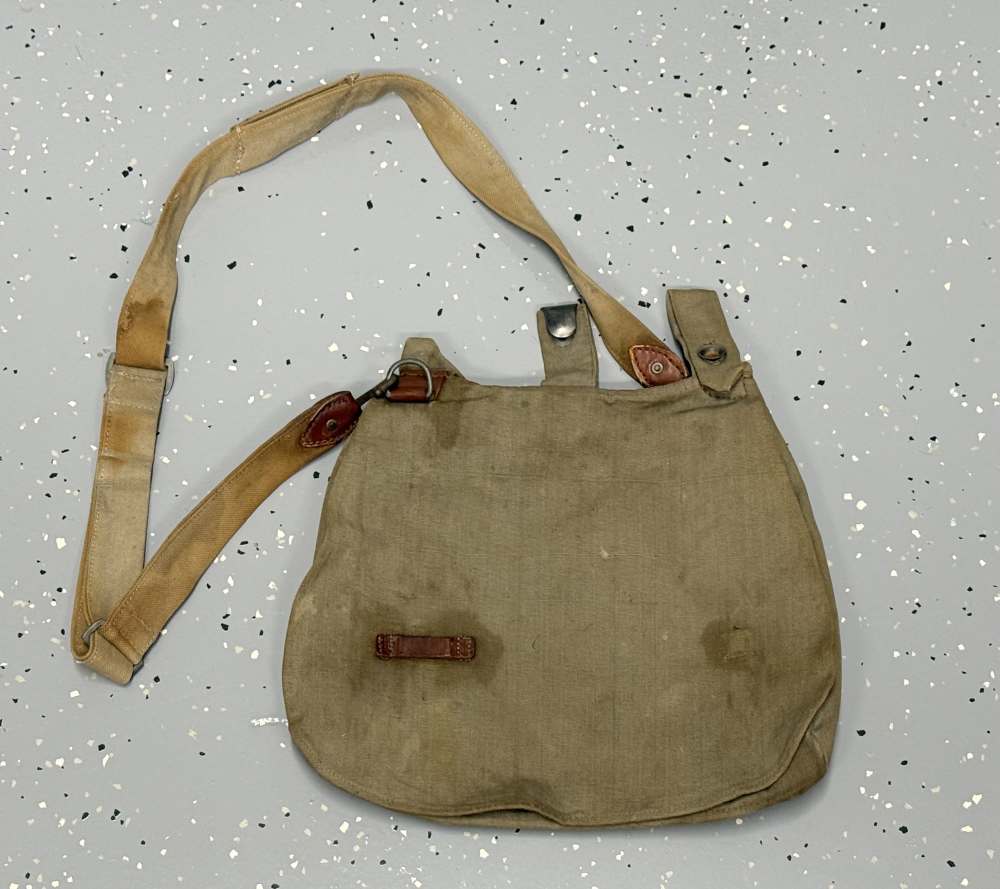 WW1 German Breadbag Dated 1916 pre WW2 WWII uniform Complete with Strap -img-0