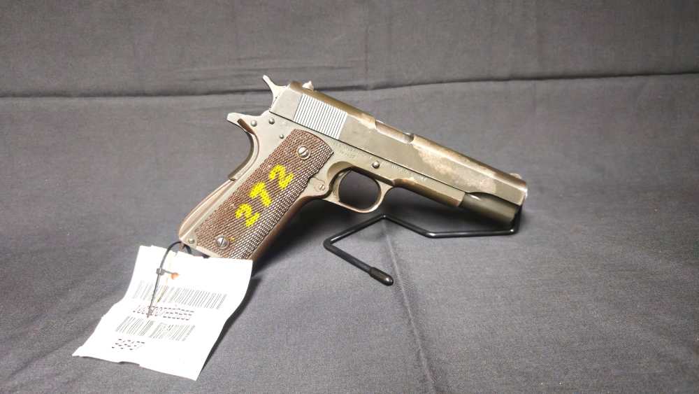 Colt 1911A1 Serial Number 949437 -img-4
