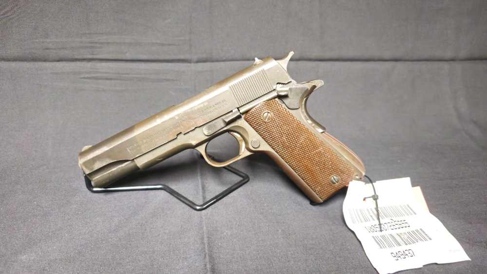 Colt 1911A1 Serial Number 949437 -img-2