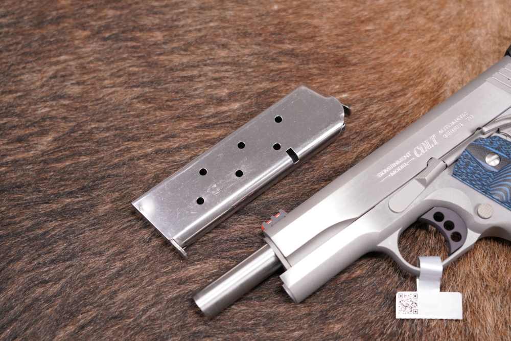 Colt Government Model Competition Series 70 O1070CCS .45 1911 Pistol NO CA-img-15