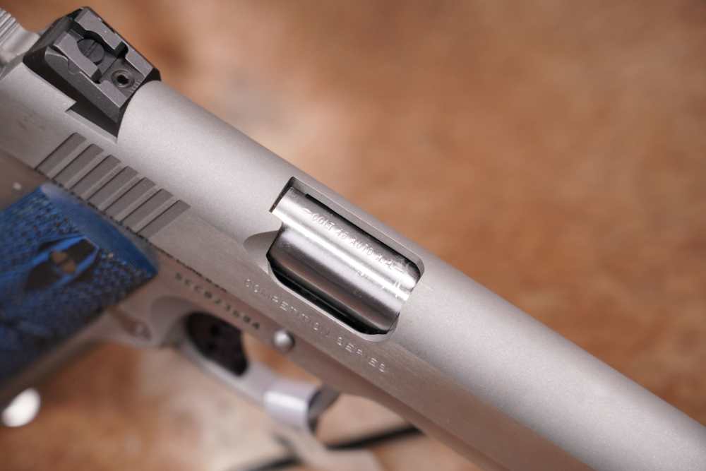 Colt Government Model Competition Series 70 O1070CCS .45 1911 Pistol NO CA-img-10