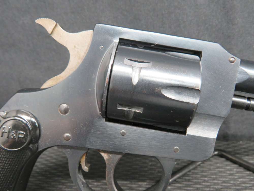 HARRINGTON & RICHARDSON MODEL 732, .32 S&W & MODEL 932, .22 LR H&R PENNY!-img-2