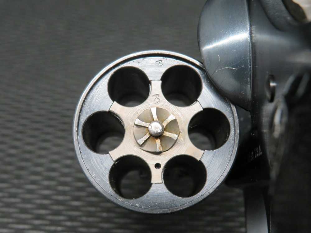 HARRINGTON & RICHARDSON MODEL 732, .32 S&W & MODEL 932, .22 LR H&R PENNY!-img-8