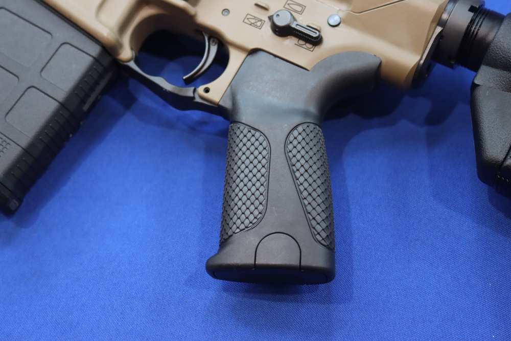 LWRC REPR MKII AR10 Rifle 308WIN 7.62 Side Charging NRCH 16" FDE Tan NEW-img-14