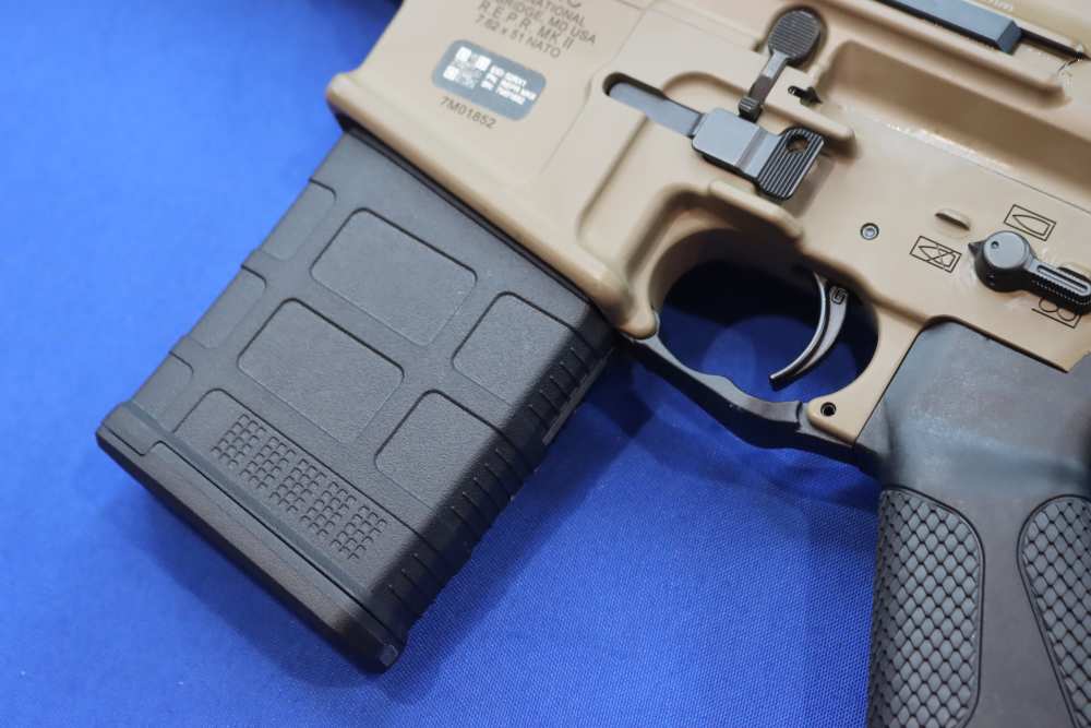 LWRC REPR MKII AR10 Rifle 308WIN 7.62 Side Charging NRCH 16" FDE Tan NEW-img-15