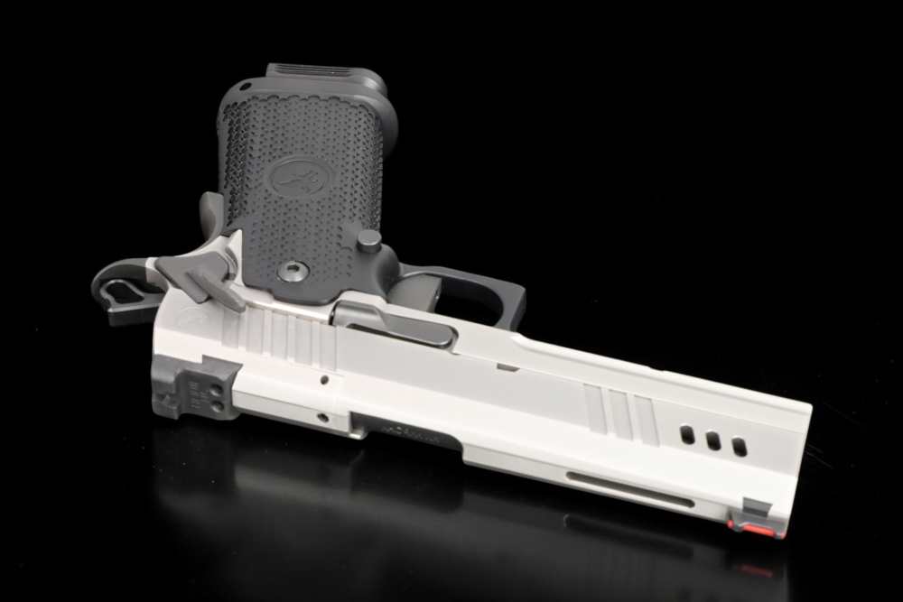 READY TO SHIP. AMBI NIGHTHAWK BOARDROOM BDS9 IOS DOUBLE STACK 9MM 19rds-img-3